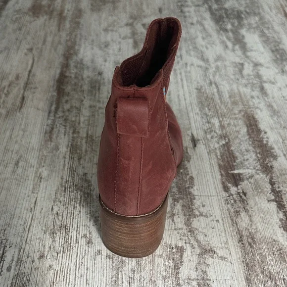 TOMS Esme Burnt Henna Leather Ankle Boots - Picture 8 of 12